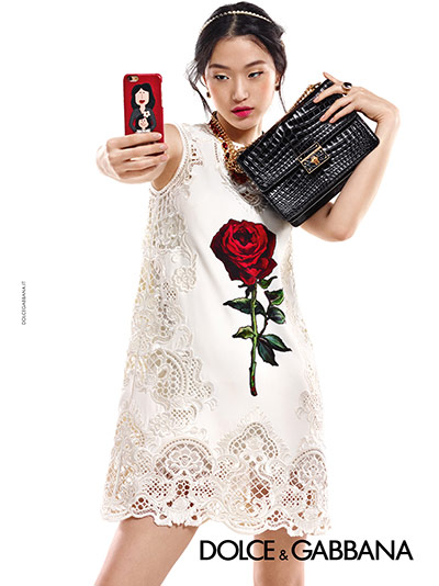 dolce-and-gabbana-winter-2016-women-advertising-campaign-07-zoom